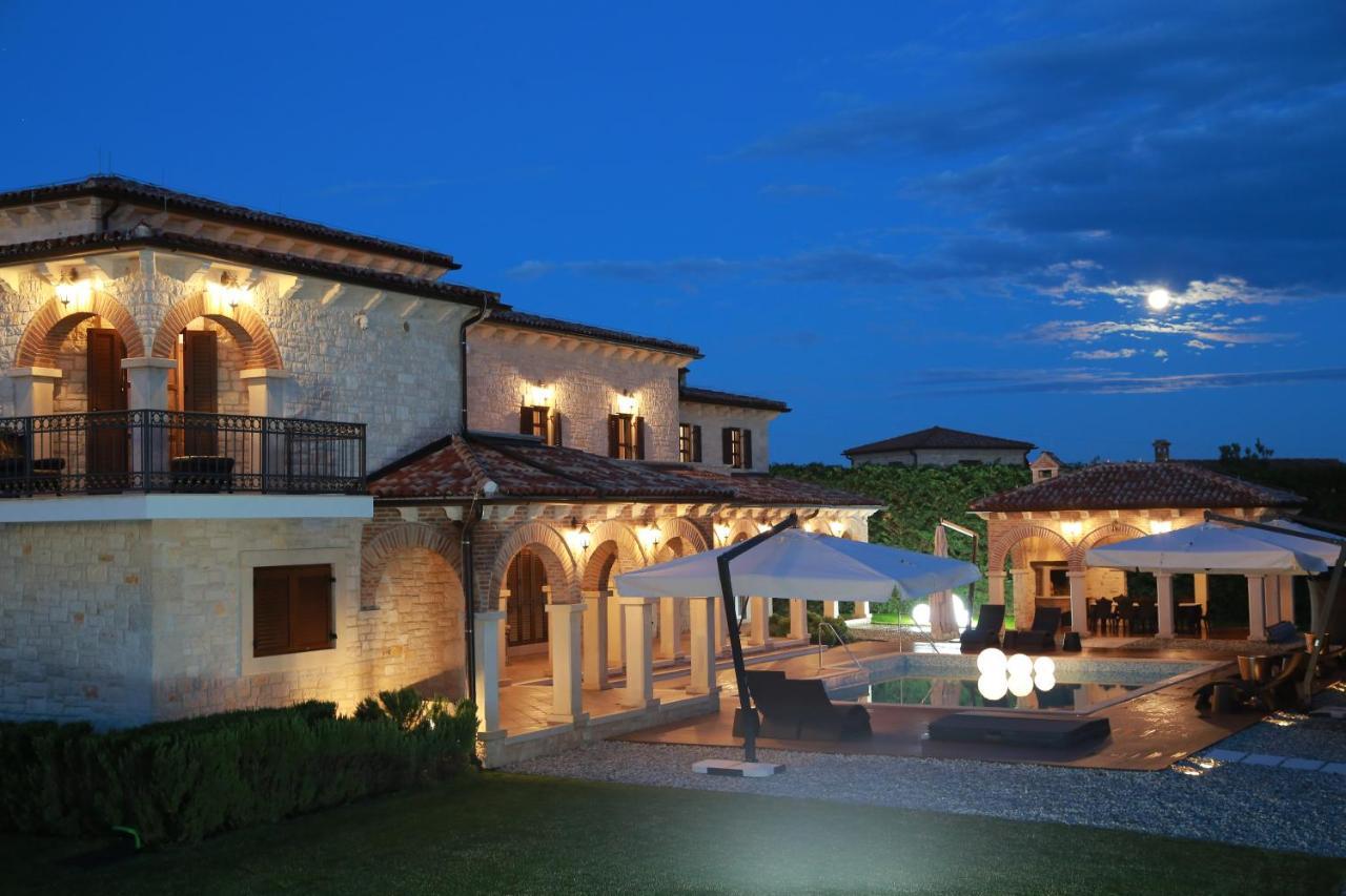 Villa Carolus-Luxurious Istrian Villa Barat  Exteriör bild